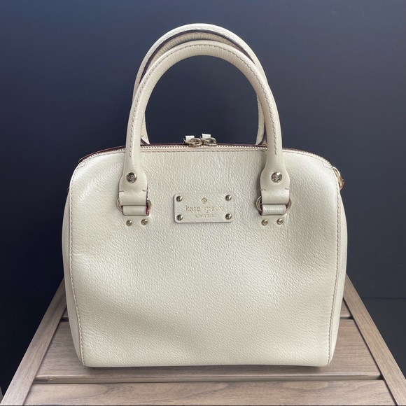 kate spade Handbags - Kate Spade White leather handbag